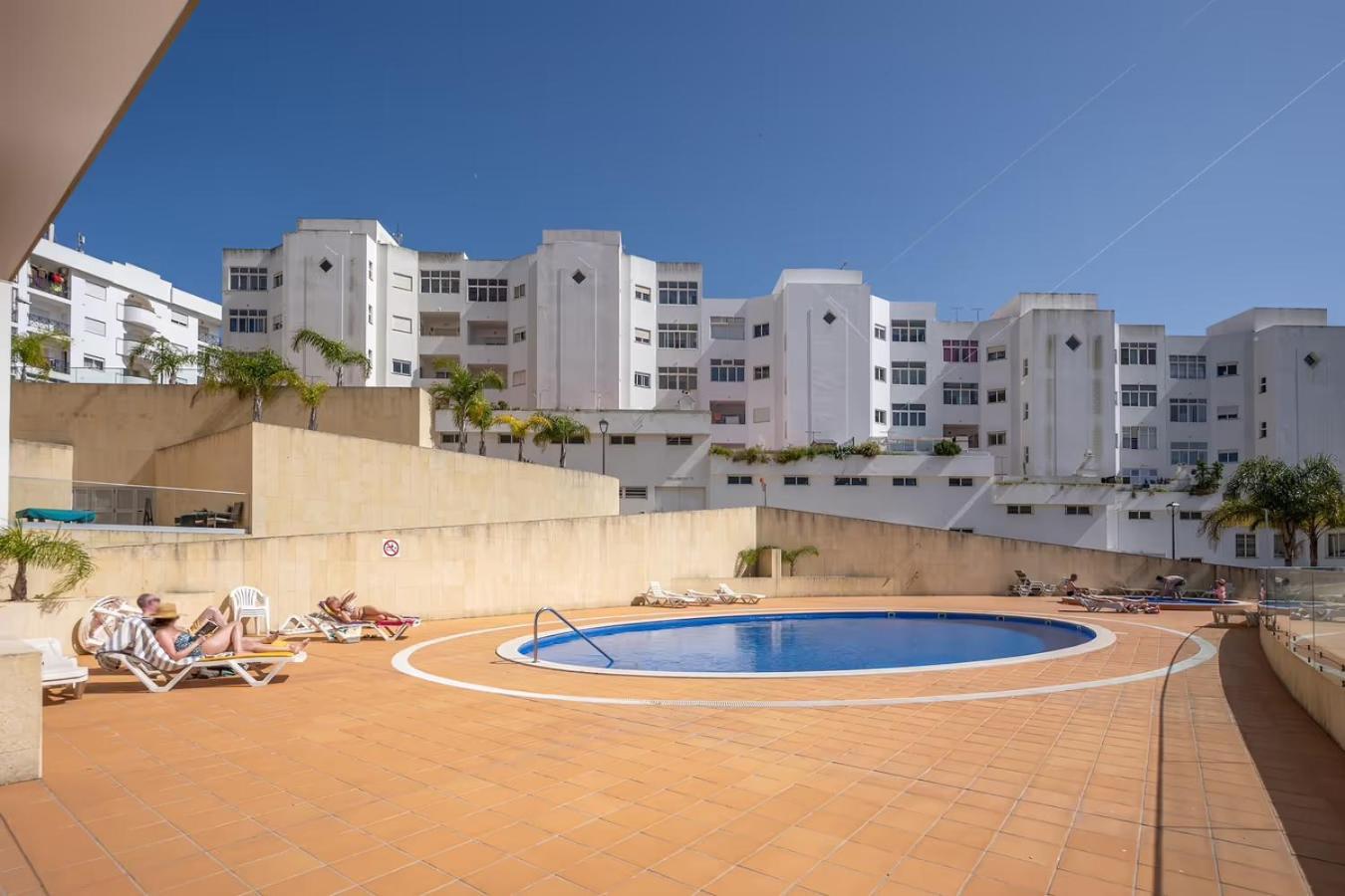 Tourismer Lagos Exterior photo